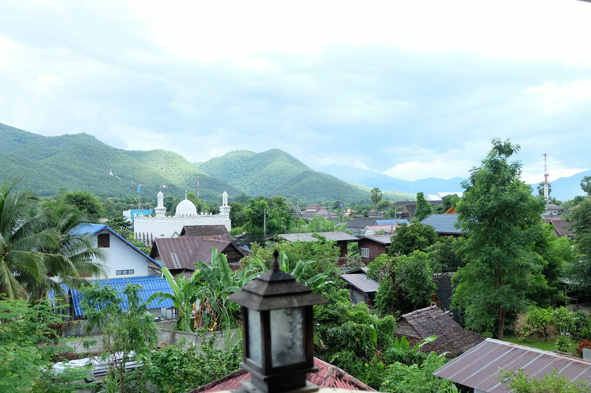 Hugga Pai Hotel Exterior photo