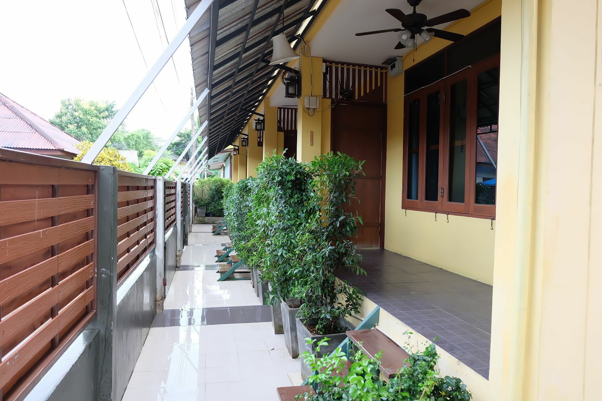 Hugga Pai Hotel Exterior photo